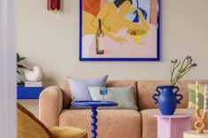Luminous blue: a cor do ano de 2027 aplicada em detalhes da decoração.
