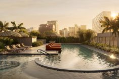 A piscina externa é um dos 39 espaços de uso coletivo previstos no empreendimento, distribuídos entre o segundo e o 30º pavimento. O projeto de interiores das áreas compartilhadas é assinado pelo escritório Arquitetare.