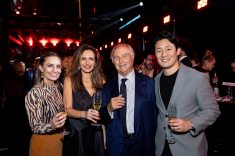 Juliana Uehara, Tatiana Rosa Cequinel, Tonino Lamborghini e o arquiteto Ken Uehara, coordenador do projeto na Baggio Schiavon Arquitetura (BSA). Foto Angelo Borba.